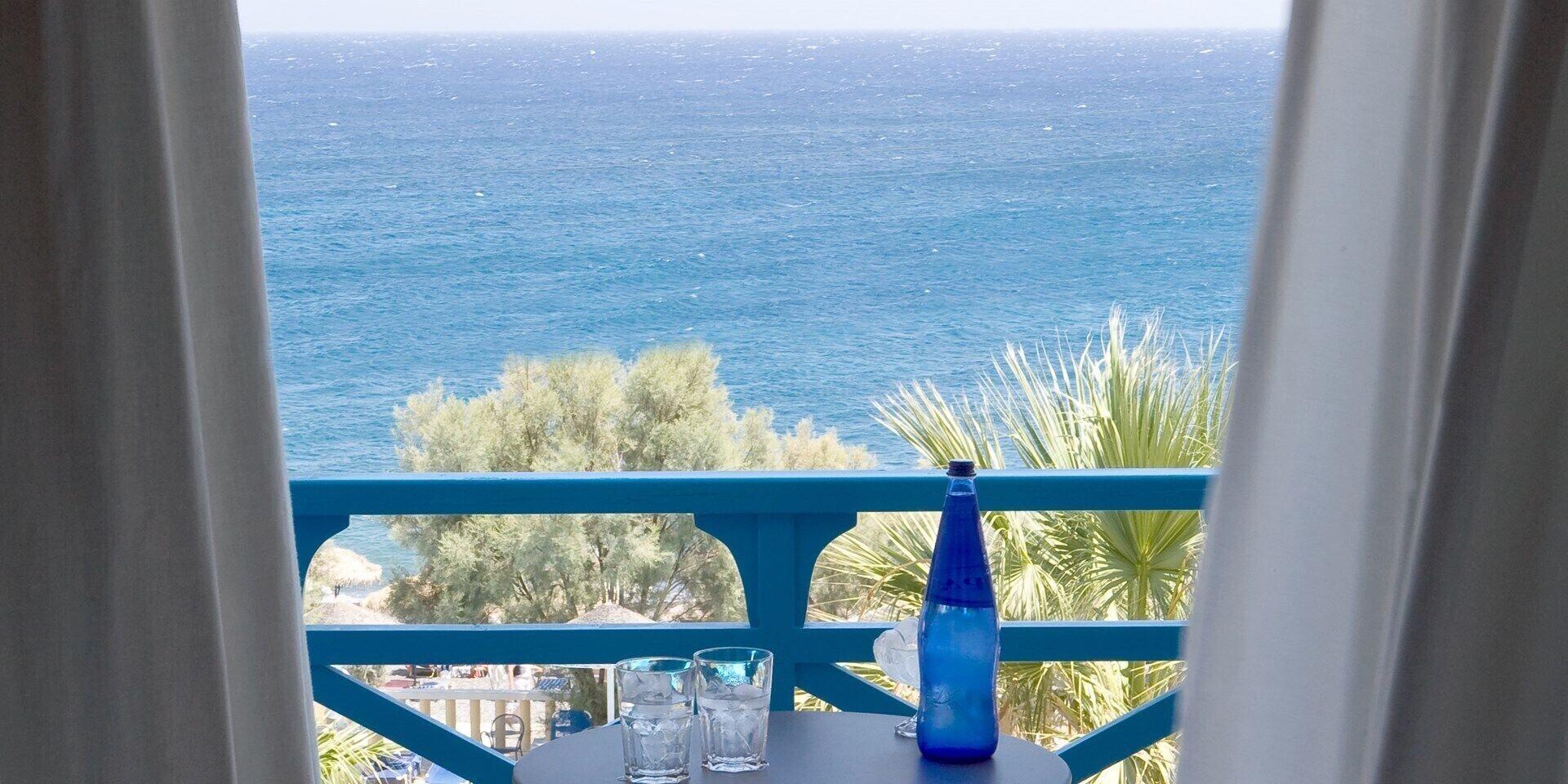 Kamari Beach Hotel Esterno foto